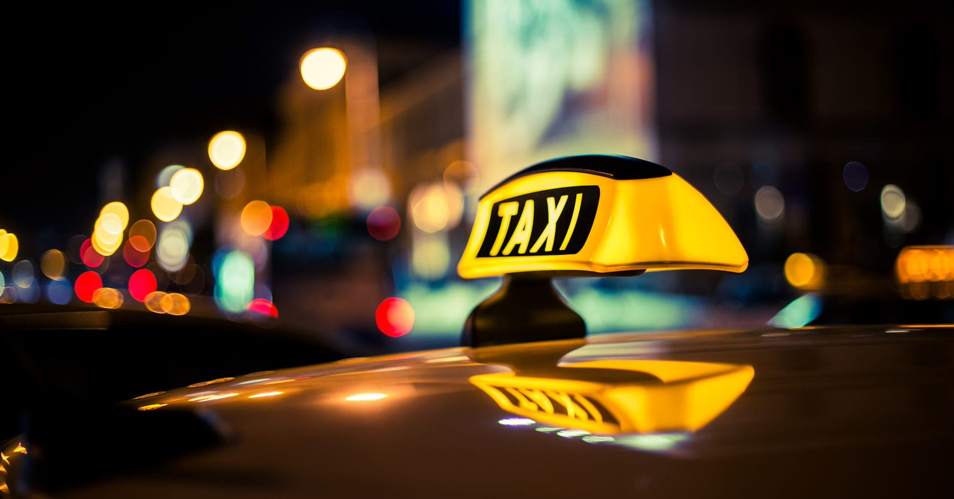 Taxi<br />
private transfer<br />
